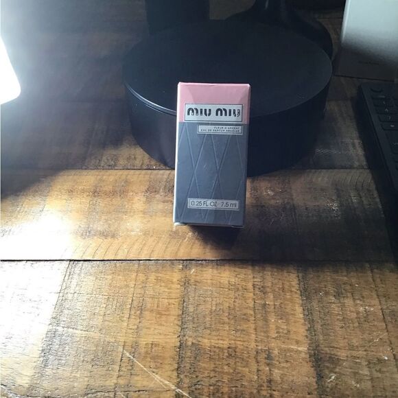 Miu Miu Mini 0.25 oz perfume - Picture 1 of 5